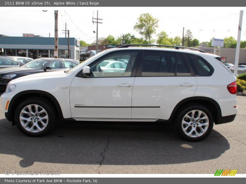Alpine White / Sand Beige 2011 BMW X5 xDrive 35i