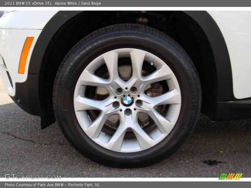 Alpine White / Sand Beige 2011 BMW X5 xDrive 35i