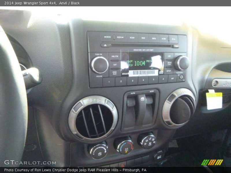 Anvil / Black 2014 Jeep Wrangler Sport 4x4