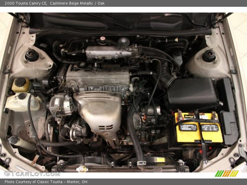 Cashmere Beige Metallic / Oak 2000 Toyota Camry CE