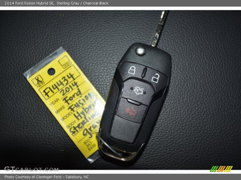 Sterling Gray / Charcoal Black 2014 Ford Fusion Hybrid SE