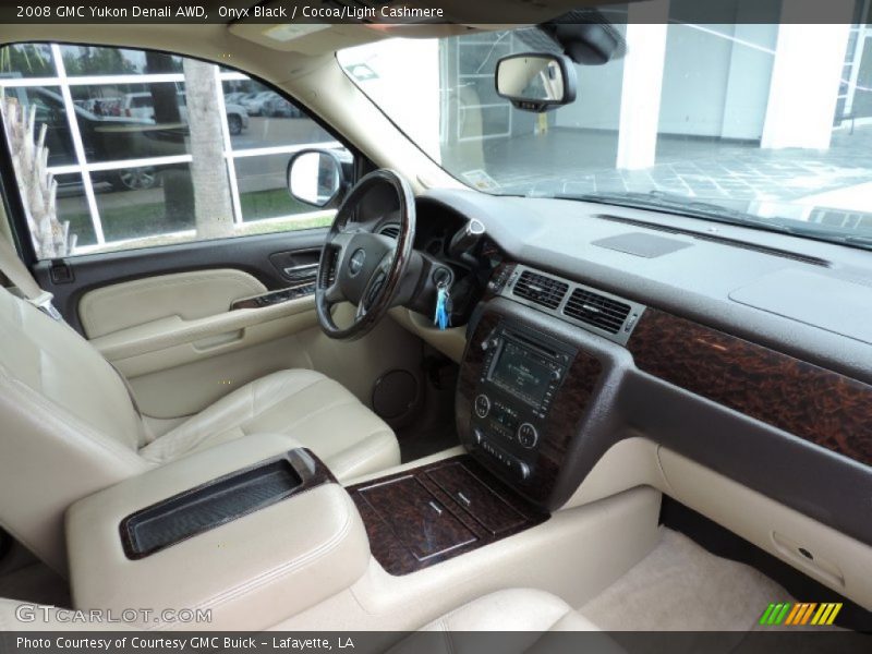 Onyx Black / Cocoa/Light Cashmere 2008 GMC Yukon Denali AWD
