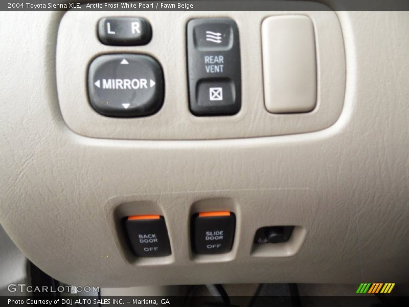 Arctic Frost White Pearl / Fawn Beige 2004 Toyota Sienna XLE