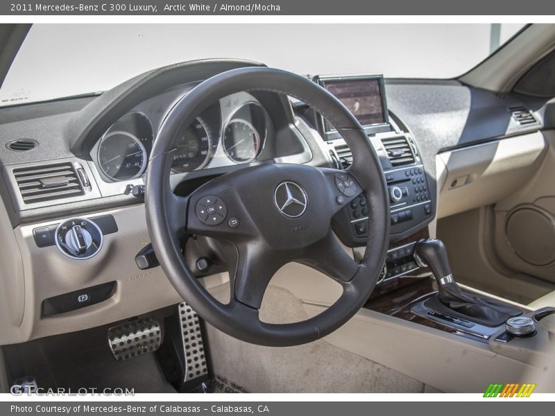 Arctic White / Almond/Mocha 2011 Mercedes-Benz C 300 Luxury
