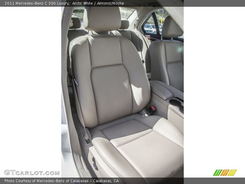 Arctic White / Almond/Mocha 2011 Mercedes-Benz C 300 Luxury