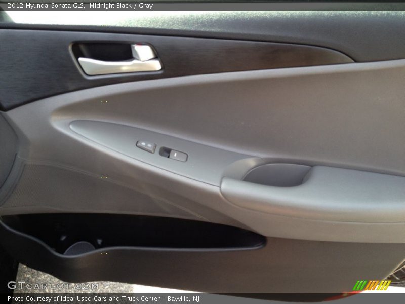 Midnight Black / Gray 2012 Hyundai Sonata GLS
