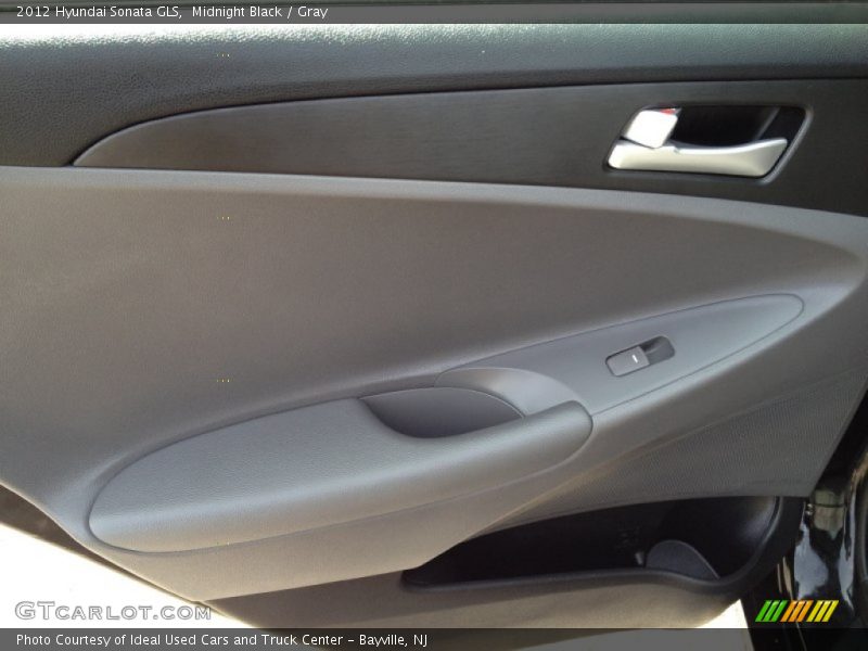 Midnight Black / Gray 2012 Hyundai Sonata GLS