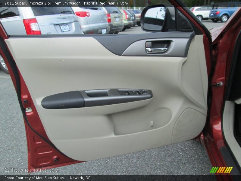 Paprika Red Pearl / Ivory 2011 Subaru Impreza 2.5i Premium Wagon