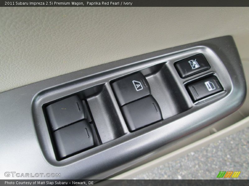 Paprika Red Pearl / Ivory 2011 Subaru Impreza 2.5i Premium Wagon