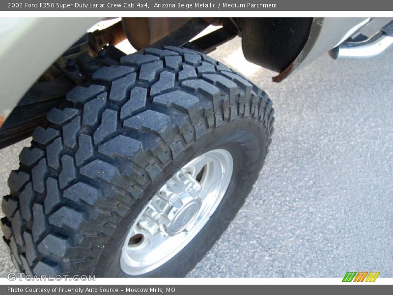 Arizona Beige Metallic / Medium Parchment 2002 Ford F350 Super Duty Lariat Crew Cab 4x4