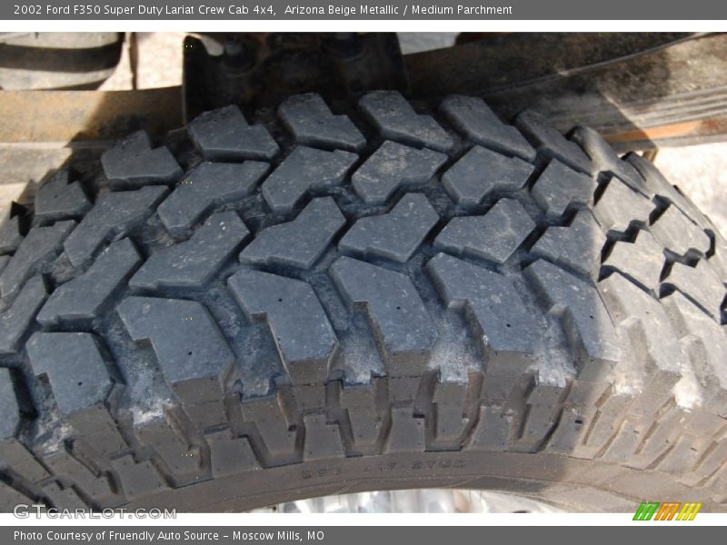 Arizona Beige Metallic / Medium Parchment 2002 Ford F350 Super Duty Lariat Crew Cab 4x4