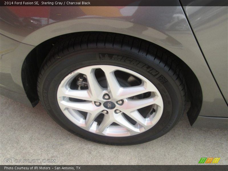 Sterling Gray / Charcoal Black 2014 Ford Fusion SE