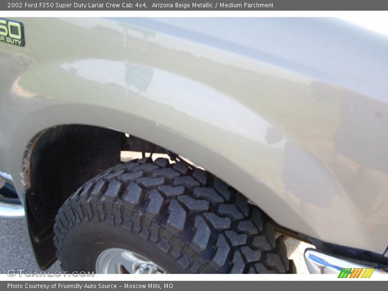Arizona Beige Metallic / Medium Parchment 2002 Ford F350 Super Duty Lariat Crew Cab 4x4