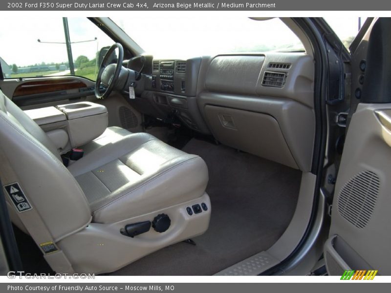 Arizona Beige Metallic / Medium Parchment 2002 Ford F350 Super Duty Lariat Crew Cab 4x4