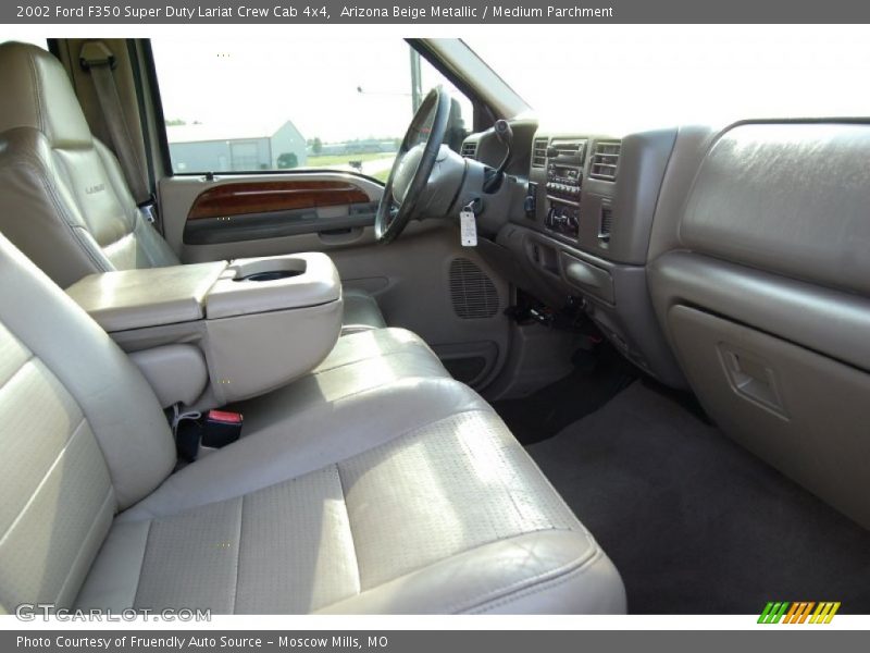Arizona Beige Metallic / Medium Parchment 2002 Ford F350 Super Duty Lariat Crew Cab 4x4
