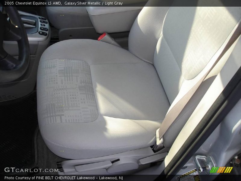 Galaxy Silver Metallic / Light Gray 2005 Chevrolet Equinox LS AWD