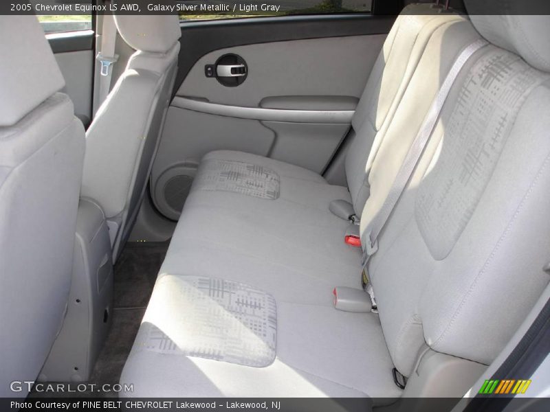 Galaxy Silver Metallic / Light Gray 2005 Chevrolet Equinox LS AWD