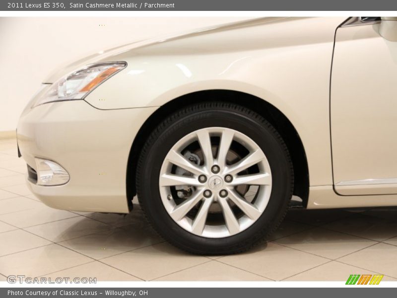 Satin Cashmere Metallic / Parchment 2011 Lexus ES 350