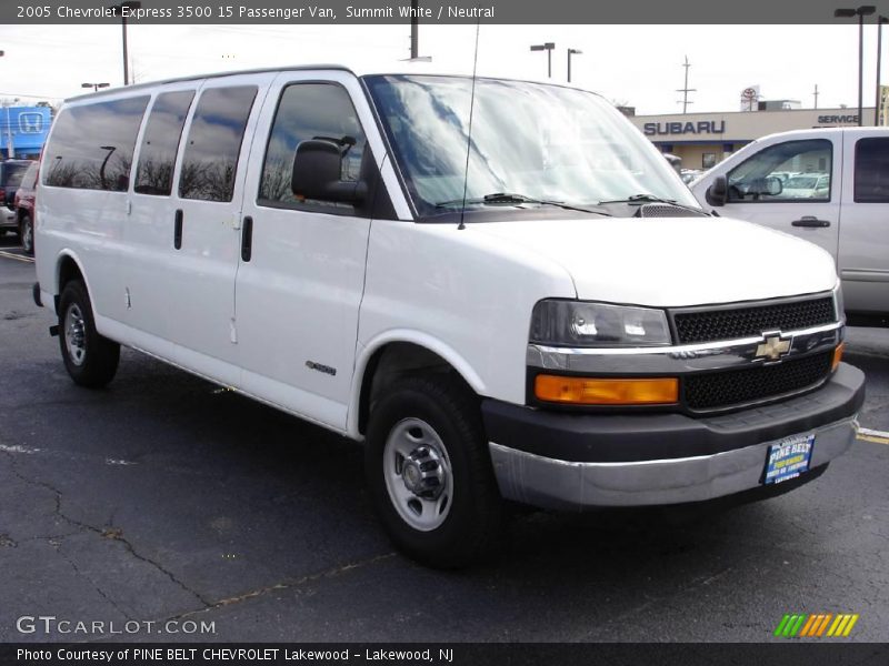 Summit White / Neutral 2005 Chevrolet Express 3500 15 Passenger Van