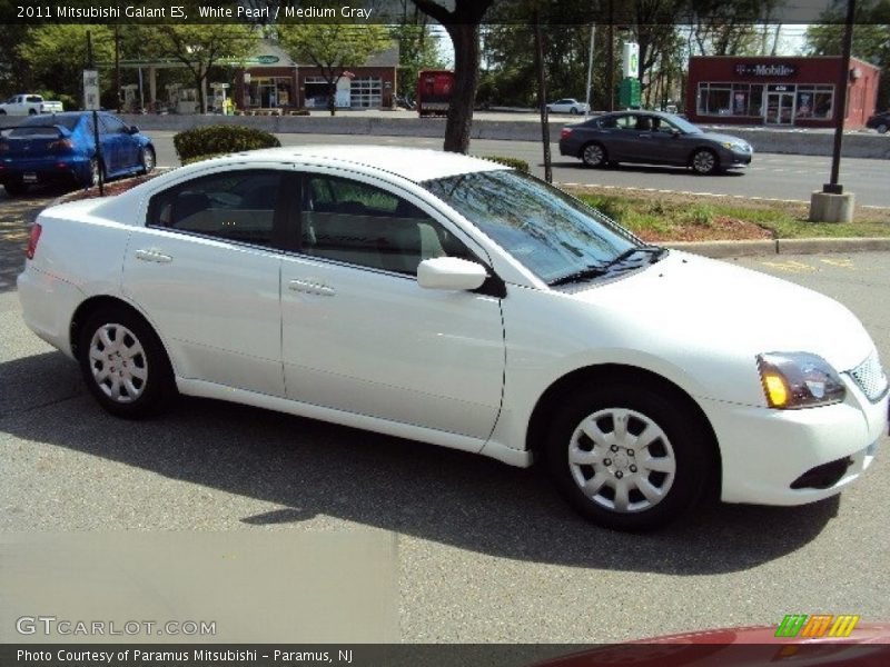 White Pearl / Medium Gray 2011 Mitsubishi Galant ES