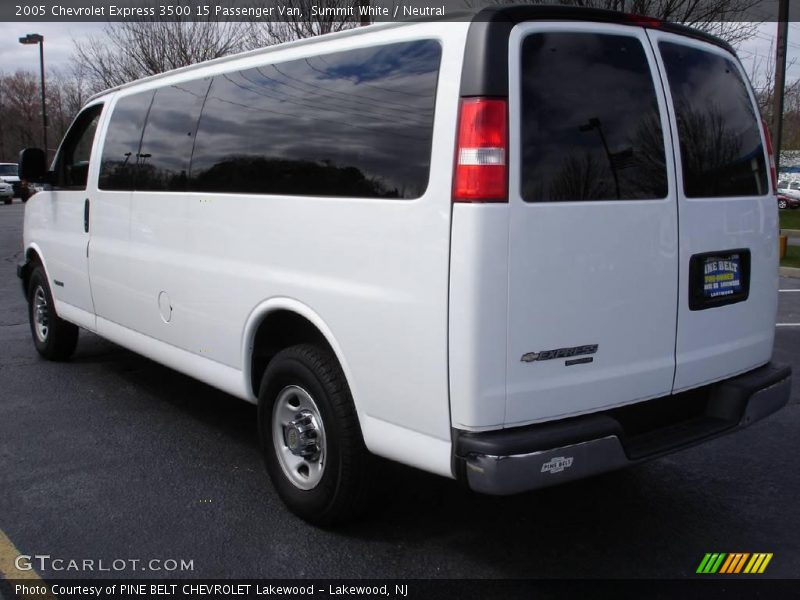 Summit White / Neutral 2005 Chevrolet Express 3500 15 Passenger Van