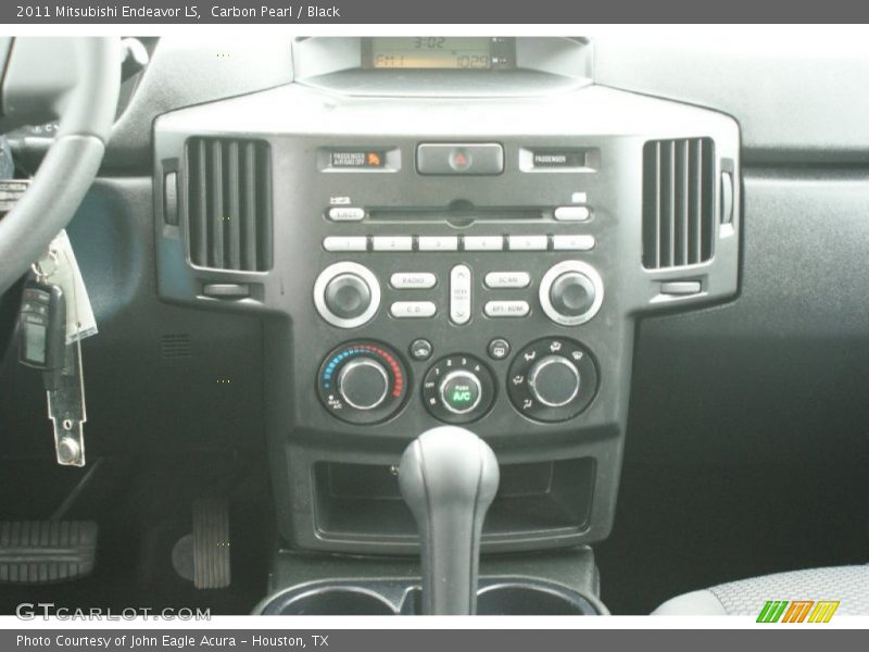 Carbon Pearl / Black 2011 Mitsubishi Endeavor LS