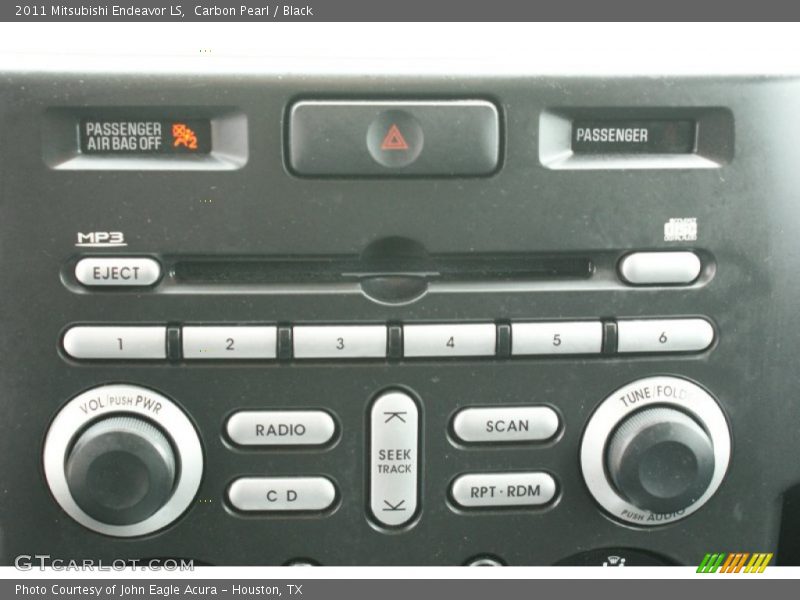 Carbon Pearl / Black 2011 Mitsubishi Endeavor LS