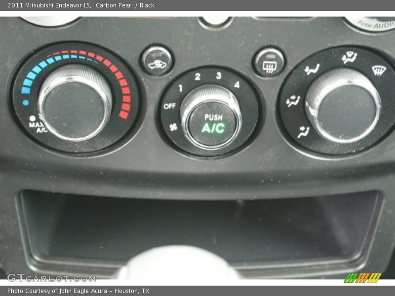 Carbon Pearl / Black 2011 Mitsubishi Endeavor LS