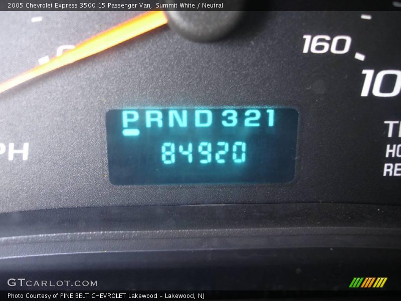 Summit White / Neutral 2005 Chevrolet Express 3500 15 Passenger Van