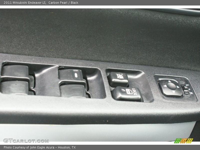 Carbon Pearl / Black 2011 Mitsubishi Endeavor LS