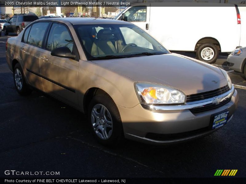 Light Driftwood Metallic / Neutral Beige 2005 Chevrolet Malibu Sedan