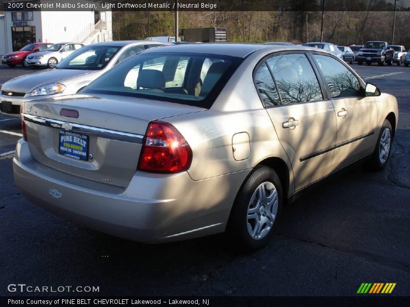 Light Driftwood Metallic / Neutral Beige 2005 Chevrolet Malibu Sedan