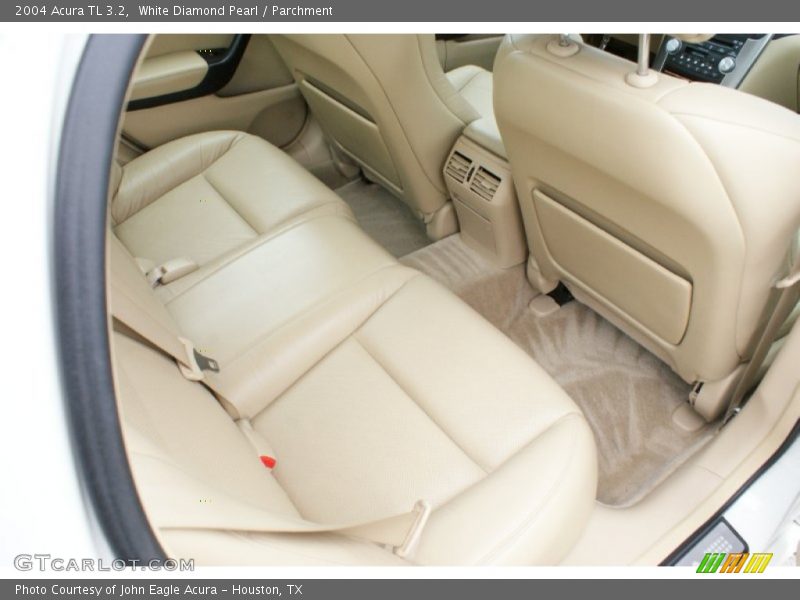 White Diamond Pearl / Parchment 2004 Acura TL 3.2