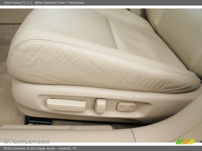 White Diamond Pearl / Parchment 2004 Acura TL 3.2