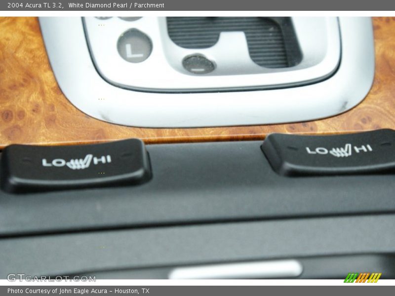 White Diamond Pearl / Parchment 2004 Acura TL 3.2