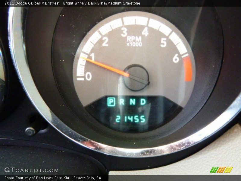 Bright White / Dark Slate/Medium Graystone 2011 Dodge Caliber Mainstreet
