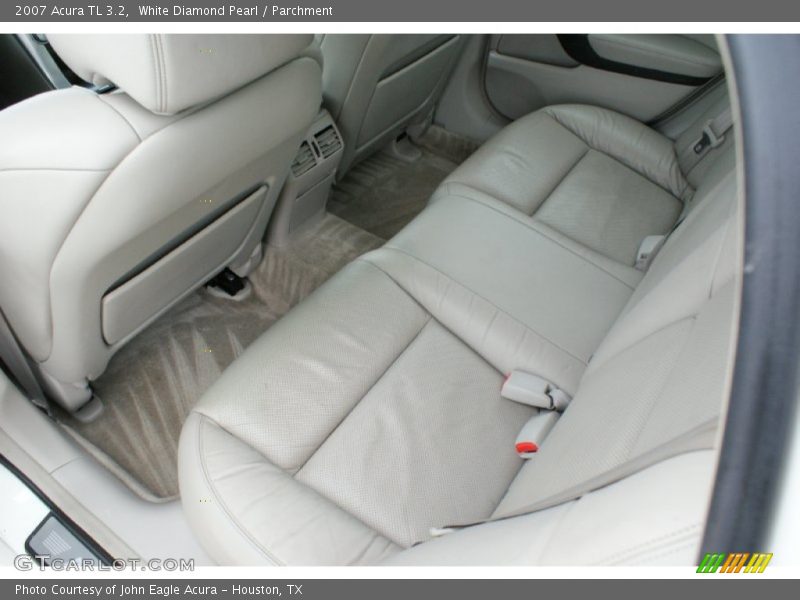 White Diamond Pearl / Parchment 2007 Acura TL 3.2
