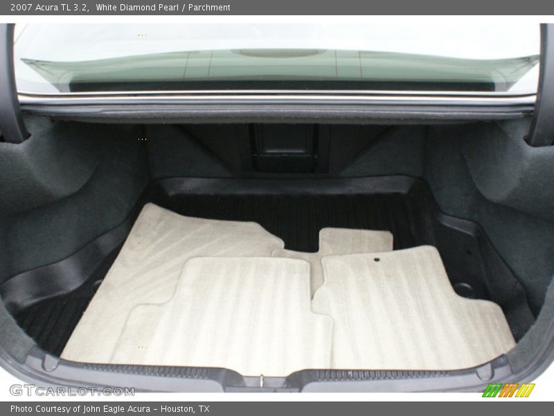 White Diamond Pearl / Parchment 2007 Acura TL 3.2