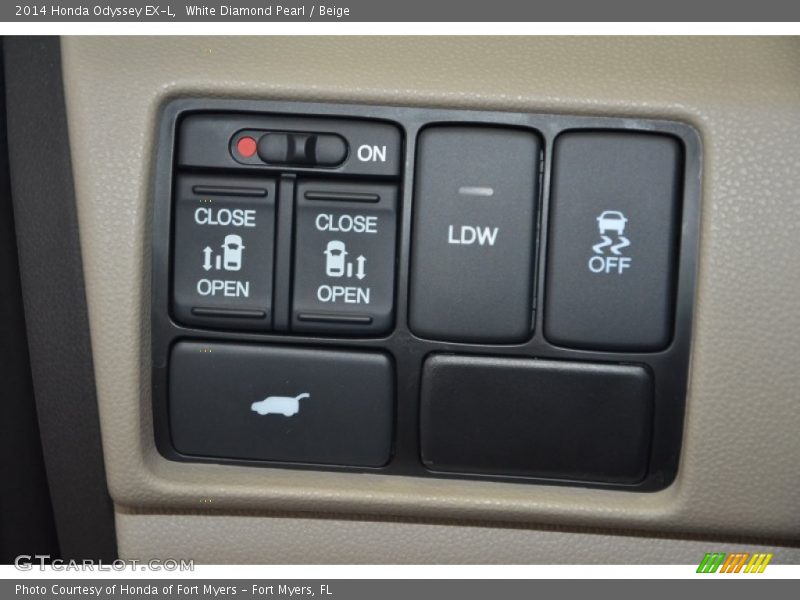 White Diamond Pearl / Beige 2014 Honda Odyssey EX-L