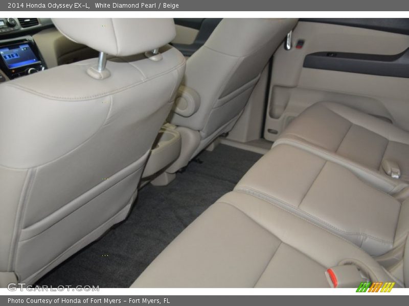 White Diamond Pearl / Beige 2014 Honda Odyssey EX-L
