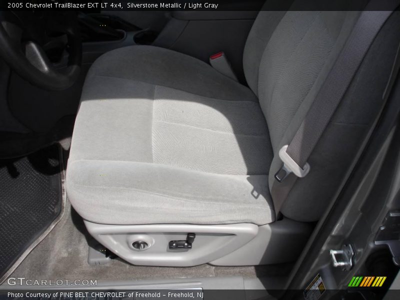 Silverstone Metallic / Light Gray 2005 Chevrolet TrailBlazer EXT LT 4x4