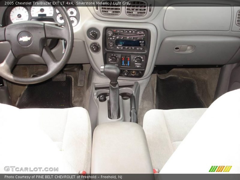 Silverstone Metallic / Light Gray 2005 Chevrolet TrailBlazer EXT LT 4x4