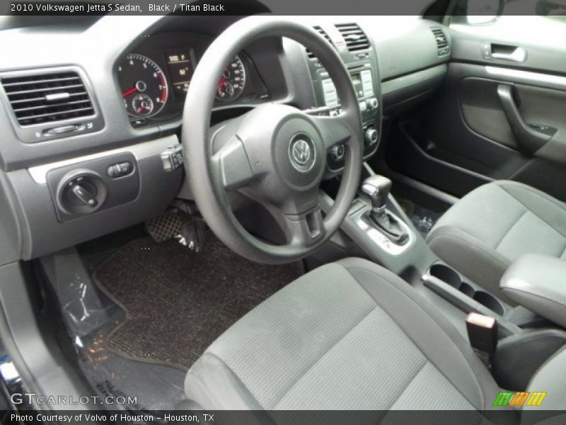 Black / Titan Black 2010 Volkswagen Jetta S Sedan