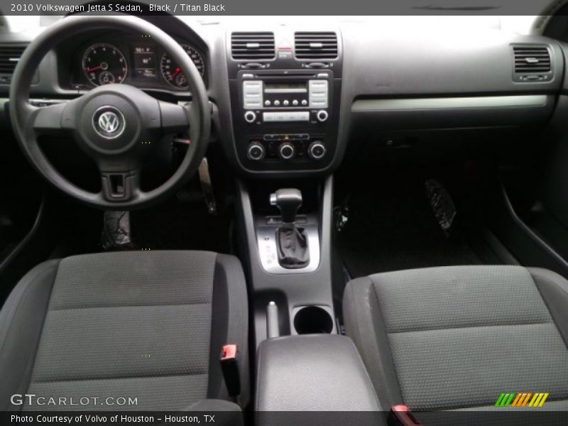 Black / Titan Black 2010 Volkswagen Jetta S Sedan