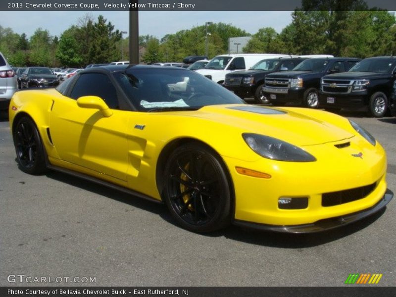 Front 3/4 View of 2013 Corvette Coupe