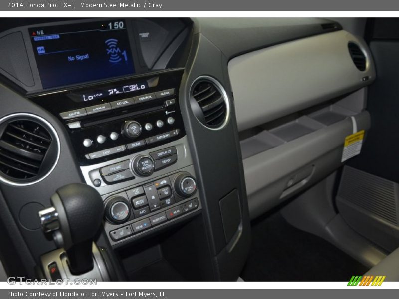 Modern Steel Metallic / Gray 2014 Honda Pilot EX-L