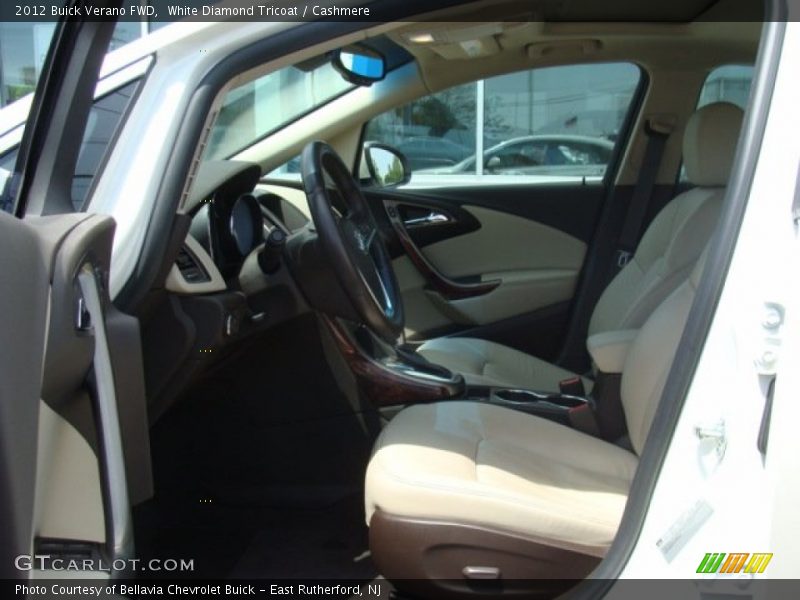 White Diamond Tricoat / Cashmere 2012 Buick Verano FWD