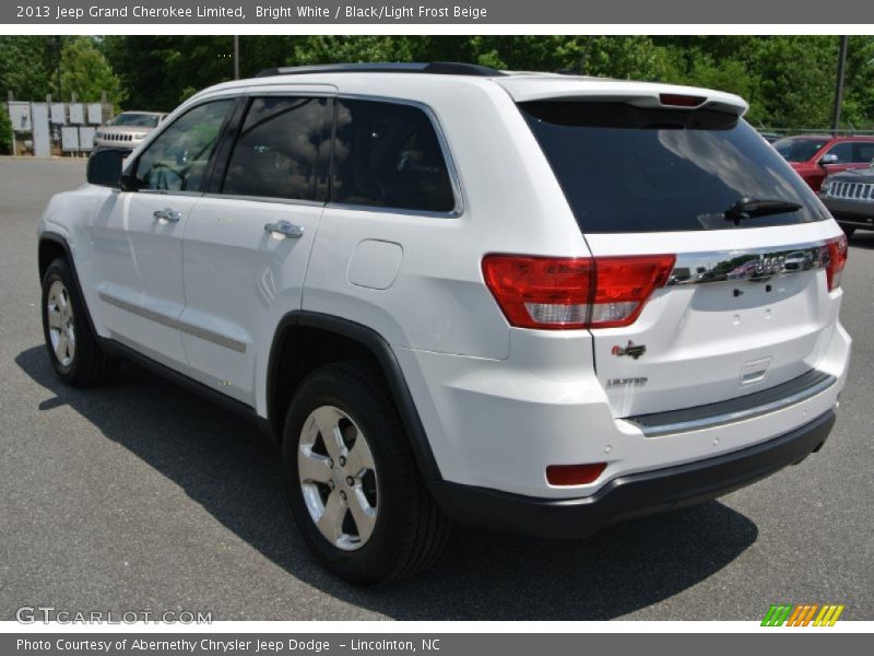 Bright White / Black/Light Frost Beige 2013 Jeep Grand Cherokee Limited
