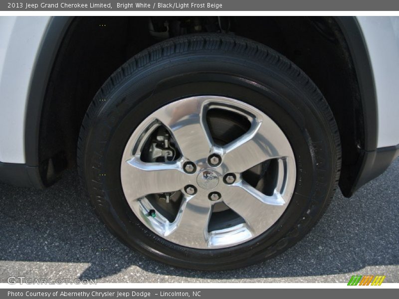 Bright White / Black/Light Frost Beige 2013 Jeep Grand Cherokee Limited