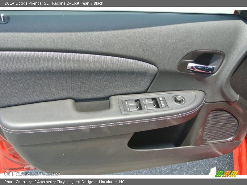 Redline 2-Coat Pearl / Black 2014 Dodge Avenger SE